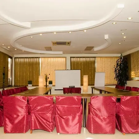 Euro International Hotel 3*