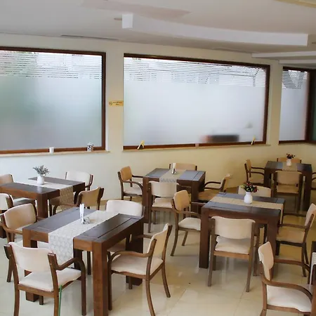 Euro International Hotell 3*